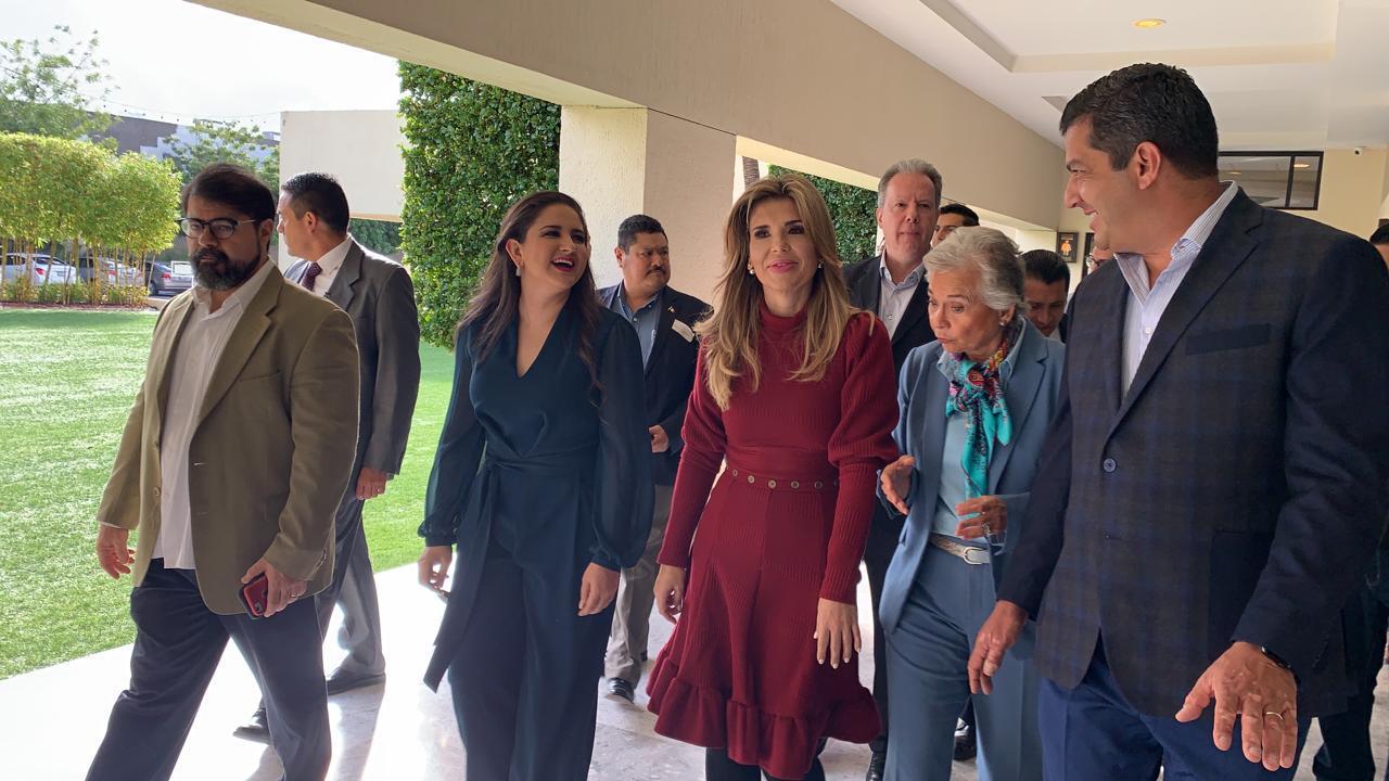 Sánchez Cordero sostiene reunión con la gobernadora Claudia Pavlovich y autoridades estatales