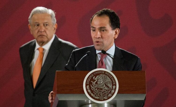 Secretario de Hacienda, Arturo Herrera, confirma que dio positivo a Covid-19