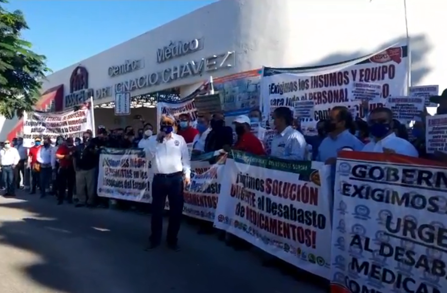 Staus protesta ante escasez de medicamentos en el Isssteson