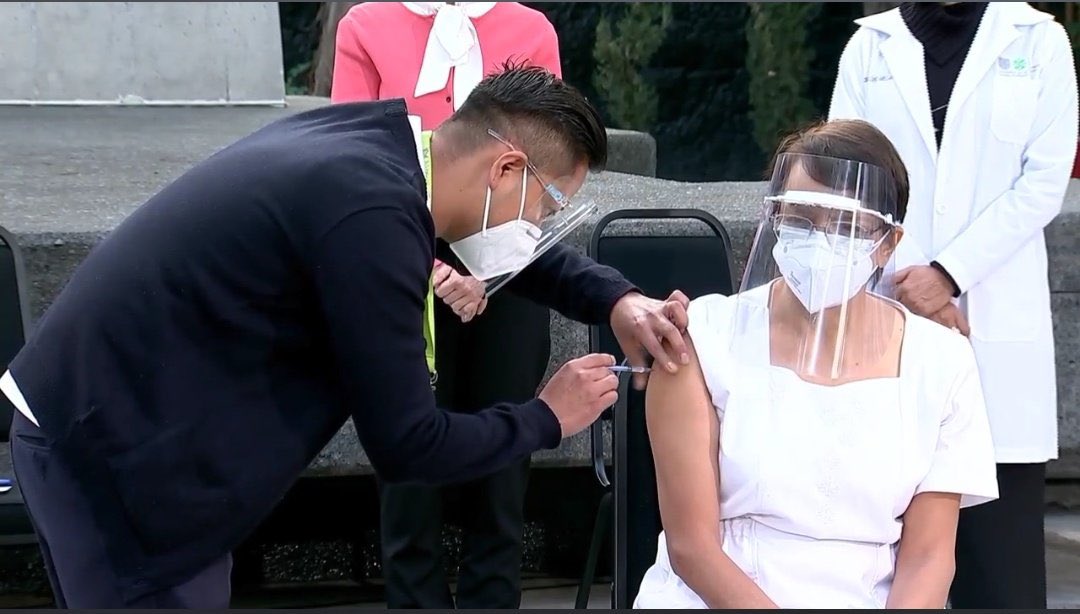 VIDEO: Inicia vacunación contra el Covid-19 en México