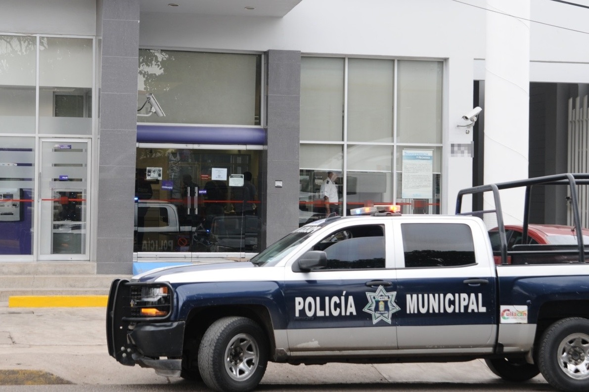 Tras asalto a banco en Nogales, detienen tres presuntos implicados