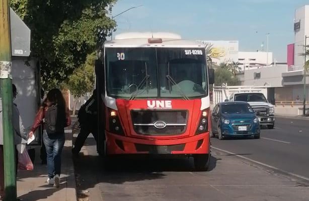 Después de tres días de fallas en el servicio, normalizan transporte público en Hermosillo