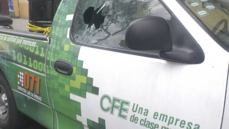 Asesinan a 2 trabajadores de la CFE en Ónavas