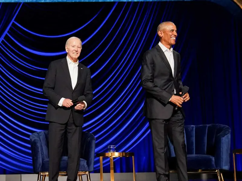 Obama sugiere que Biden debe reconsiderar su candidatura: medios