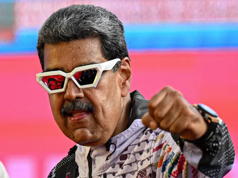 Maduro apela al voto de confianza de indecisos para ganar las elecciones